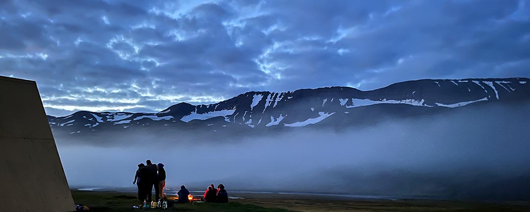 Grillkväll efter ridtur i Flateyjardalur den gömda dalen på Island